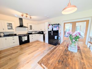 Photo 20- click for photo gallery